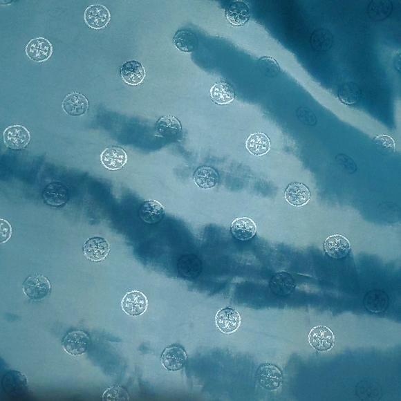 Beautiful woman dress waist 38 . Length 40 .  Bust 44 - Picture 15 of 15